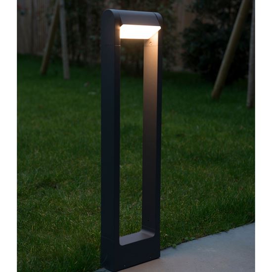 Flix LED Bollard 300mm 650mm Flix LED Bollard 300mm 650mm